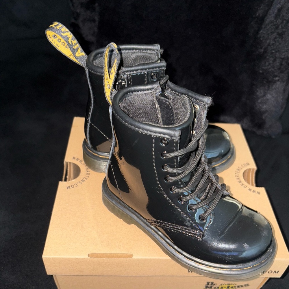 Toddler Dr Martens Boots
